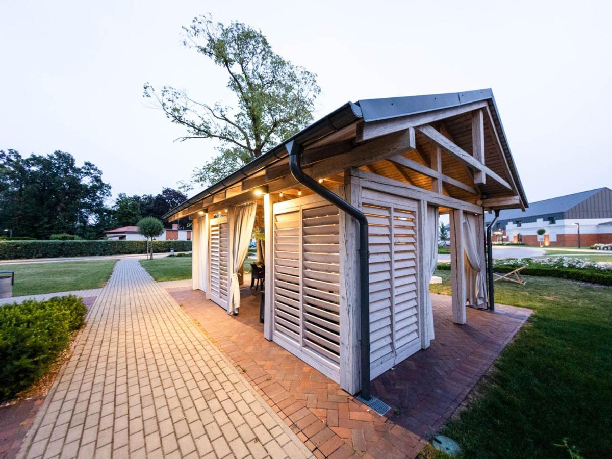 Ignasiak Hotel Wrzesnia Ngoại thất bức ảnh