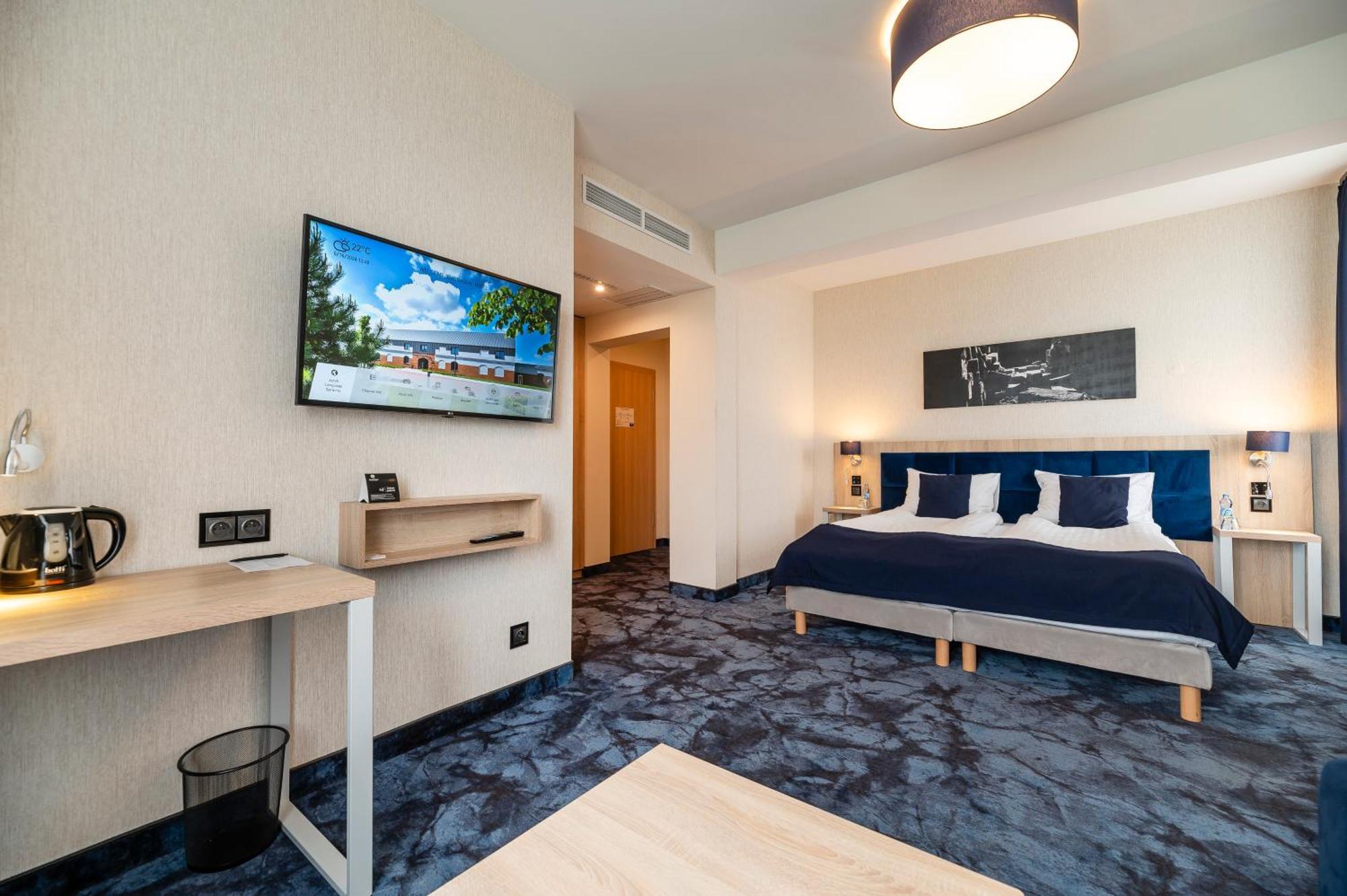 Ignasiak Hotel Wrzesnia Ngoại thất bức ảnh